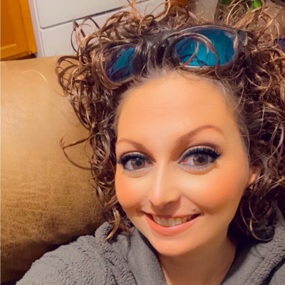 Meet your Posher, Jana